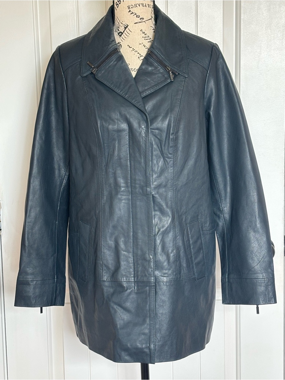 Crazy Line Women’s Size 10 Nappa Leather Jacket